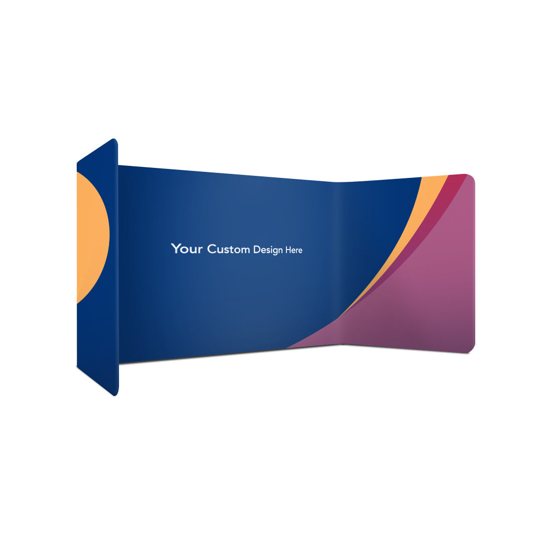 Wide U-shaped photo booth