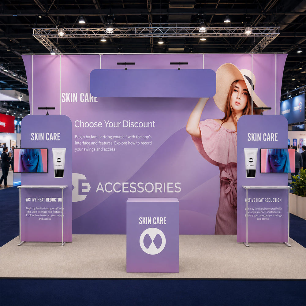 Kit de stand 6x3m avec tours incurvées, étagères et enseigne suspendue
