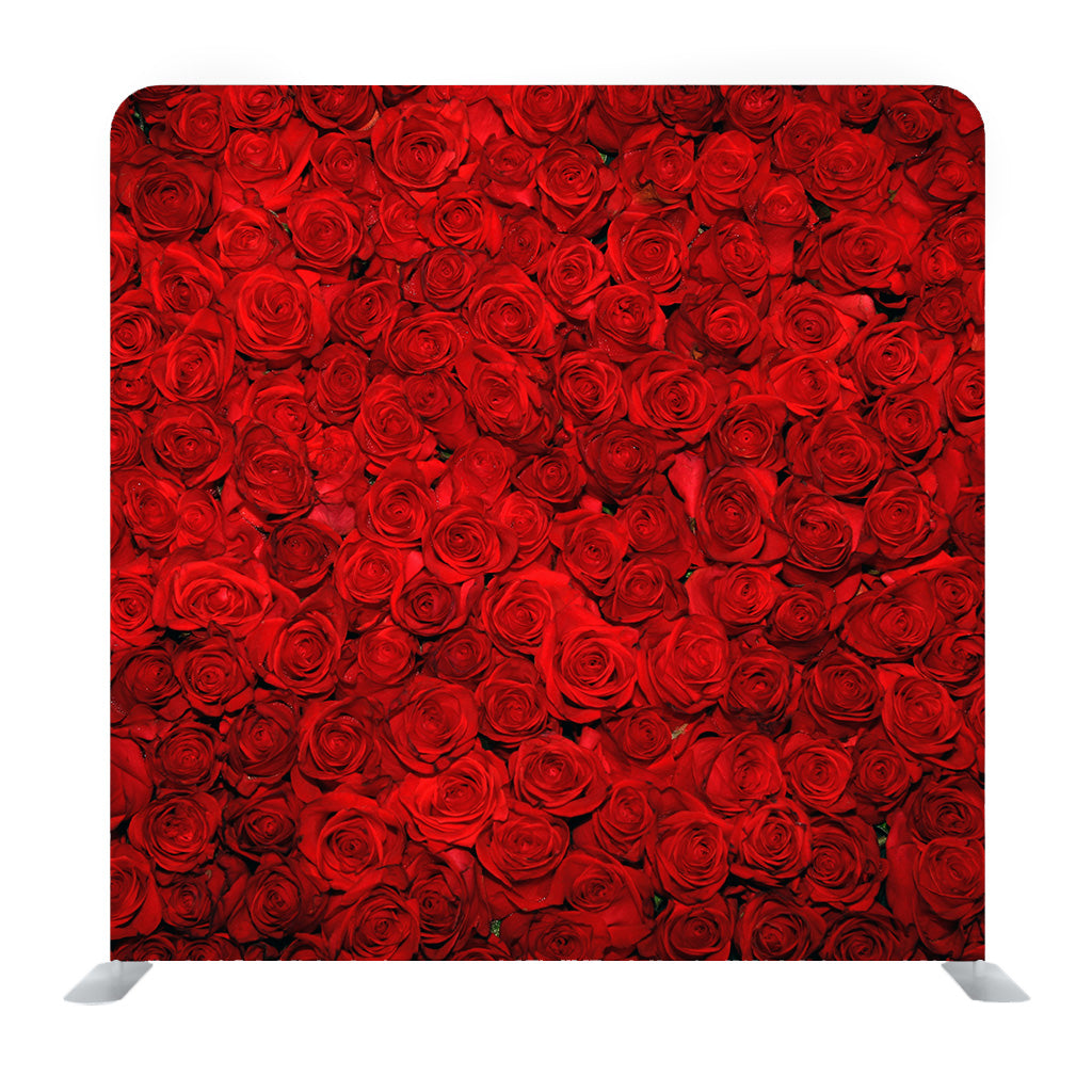 Red Roses Media wall